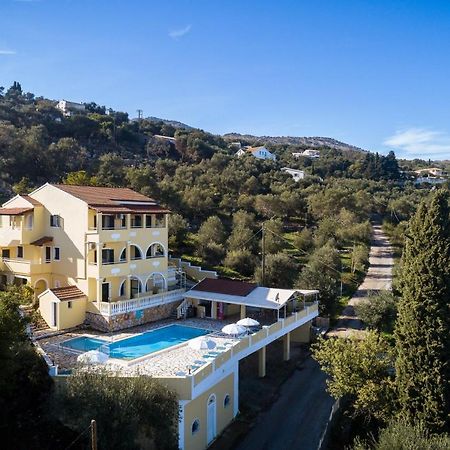 Apollon Apartments Kassiopi Exterior photo